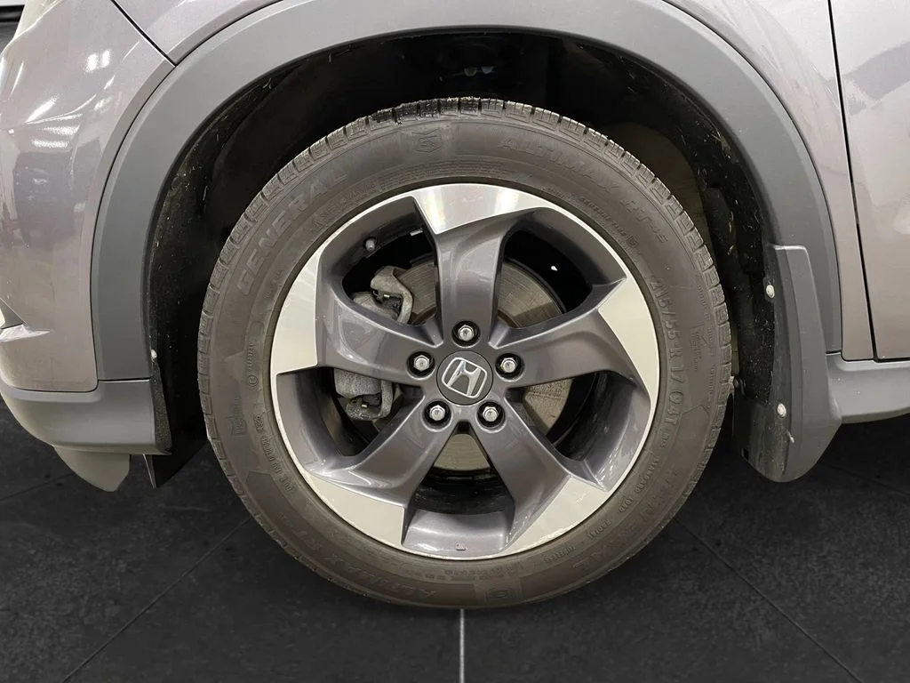 Used 2018 Gray Honda EX image 14