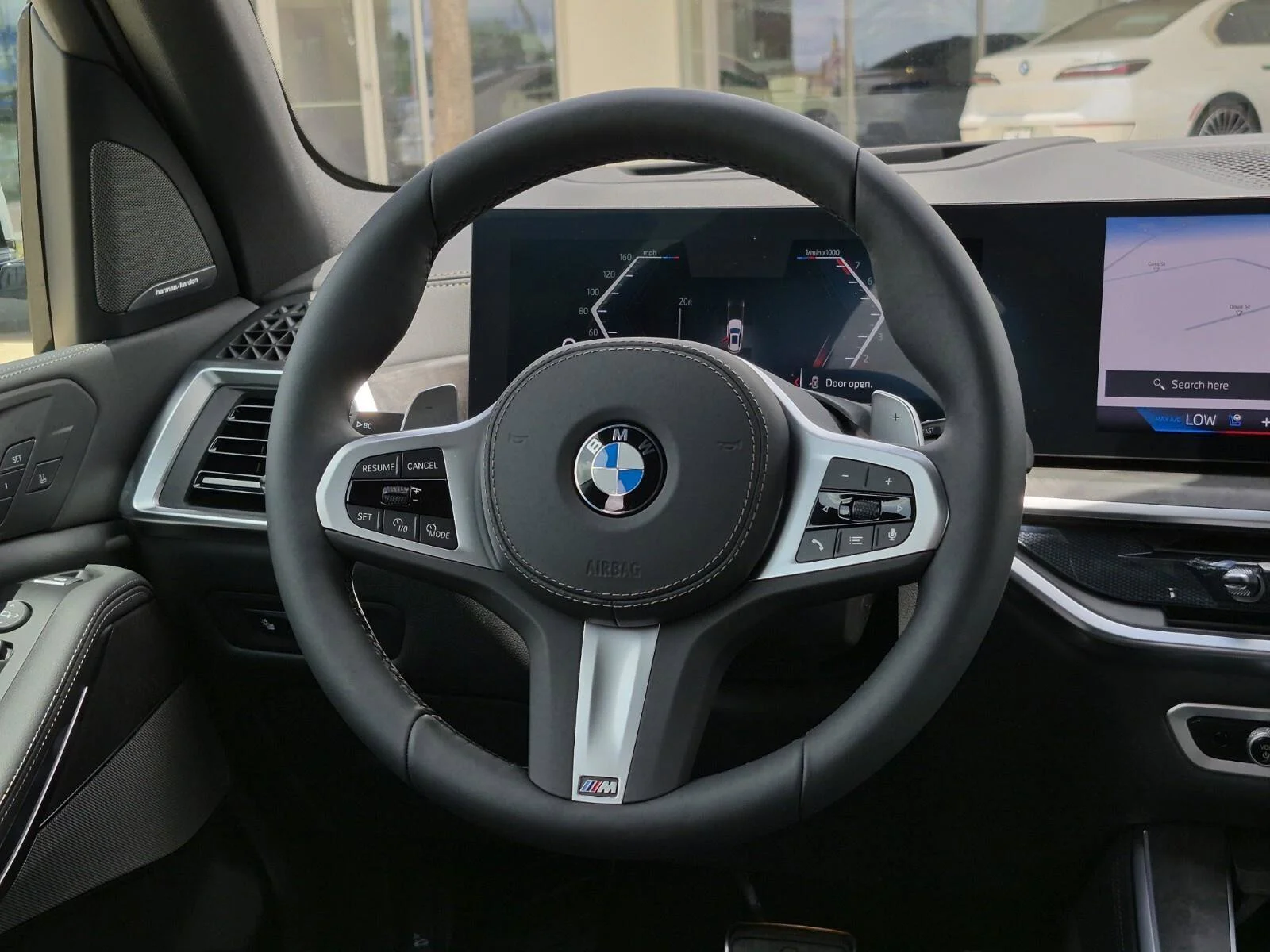 New 2026 Mineral White Metallic BMW xDrive40i image 16