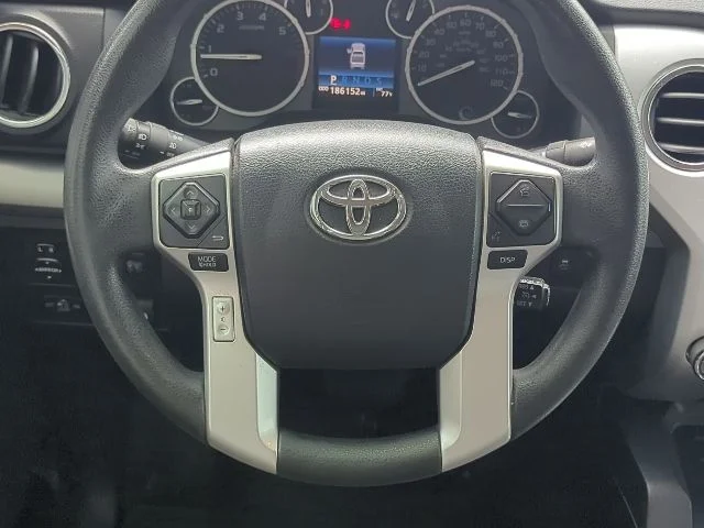 Used 2016 Silver Toyota SR5 image 8