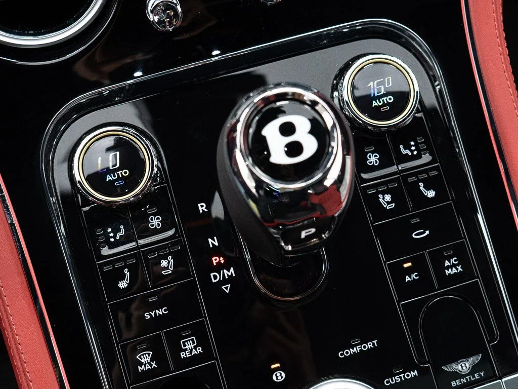 2026 Bentley Continental GT Azure - Photo 32