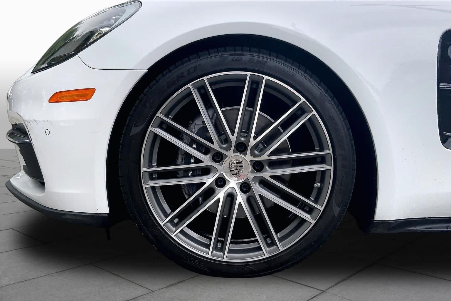Used 2018 Black Porsche 4 image 11