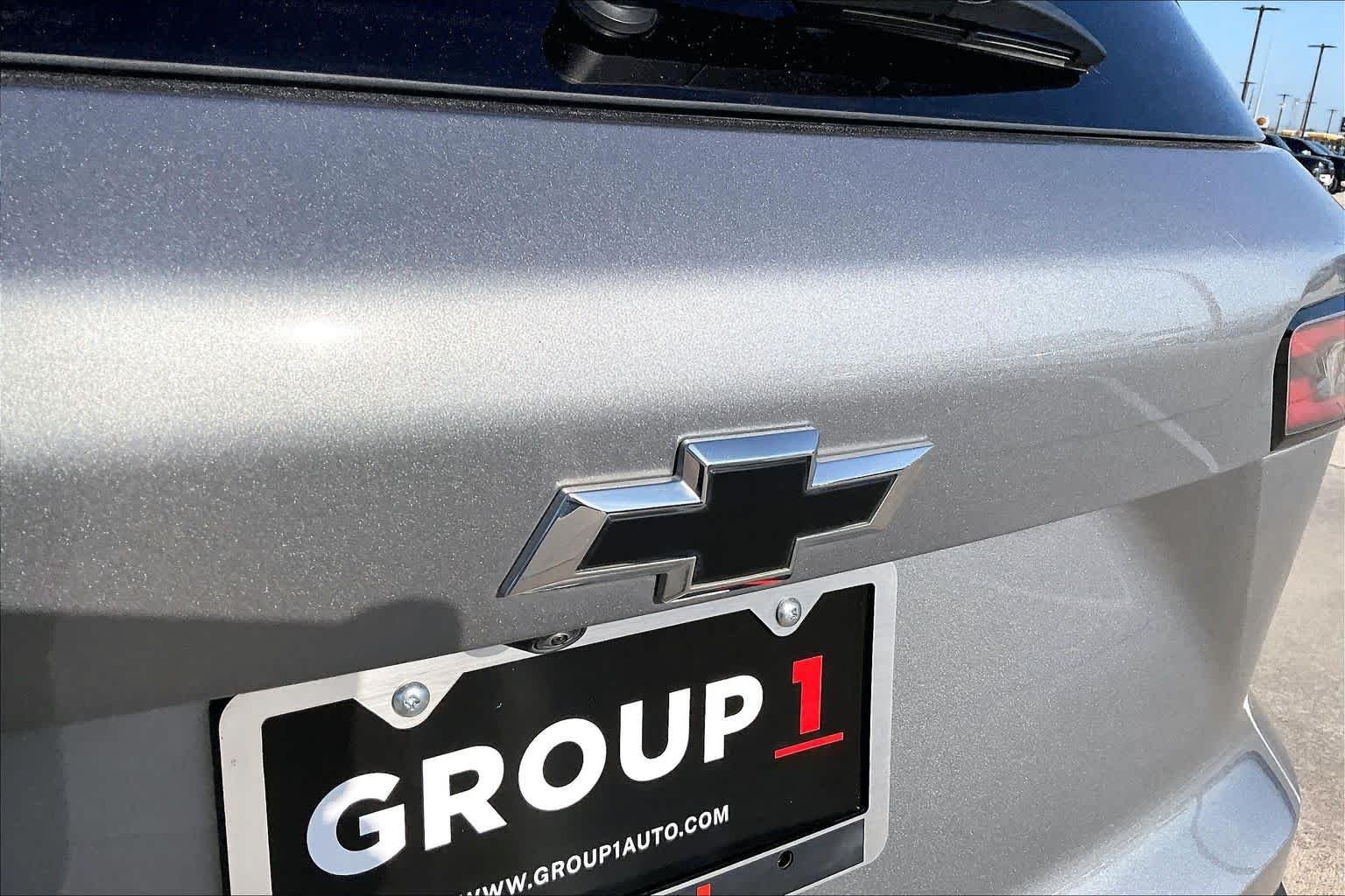 Used 2025 Sterling Gray Metallic Chevrolet LT image 30