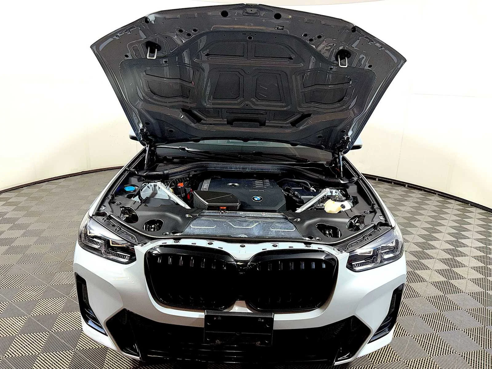 Certified Used 2024 Brooklyn Grey Metallic BMW xDrive30i image 31