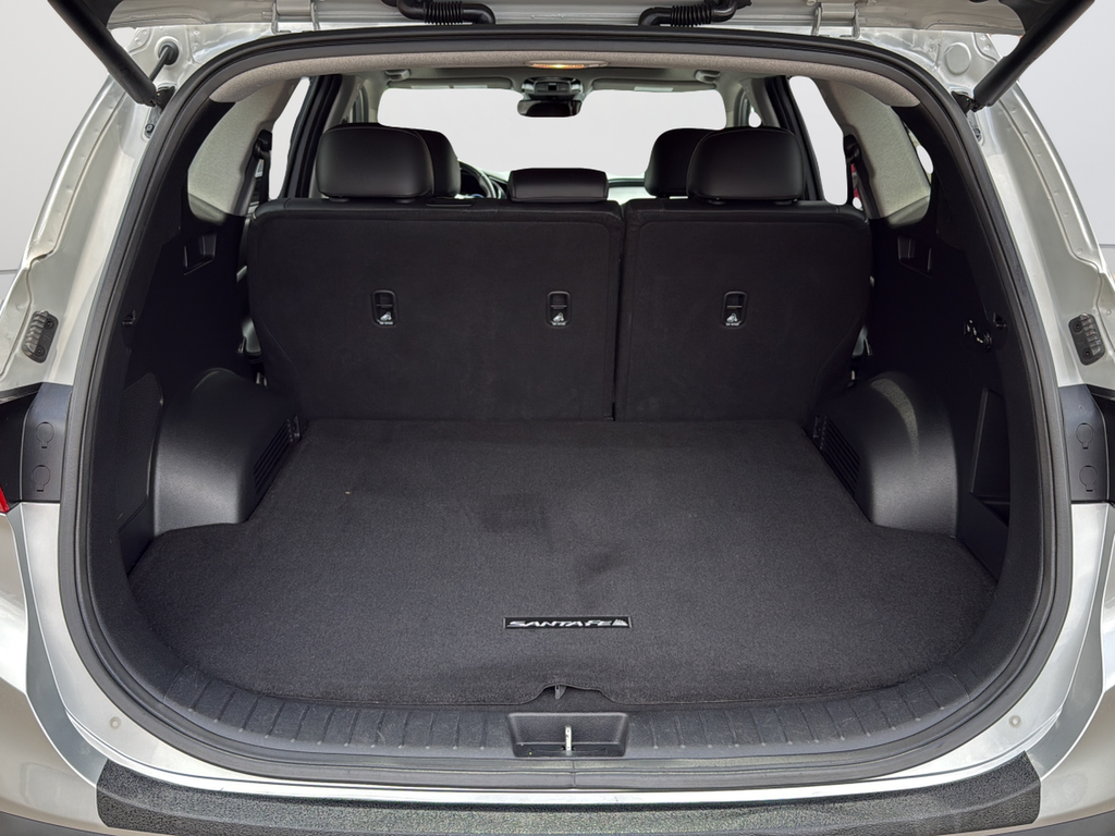 Used 2023 Silver Hyundai Limited image 29