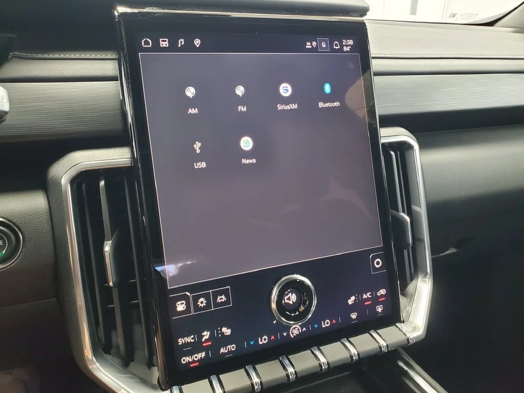 New 2026 Summit White GMC Elevation image 14