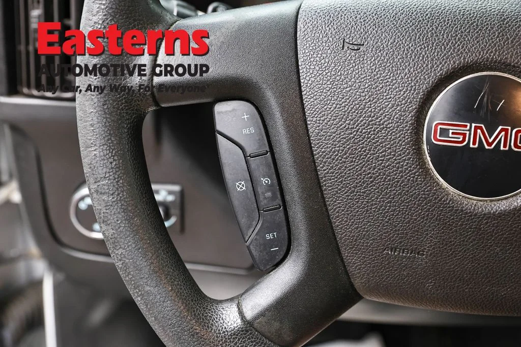 Used 2020 White GMC Work Van image 15