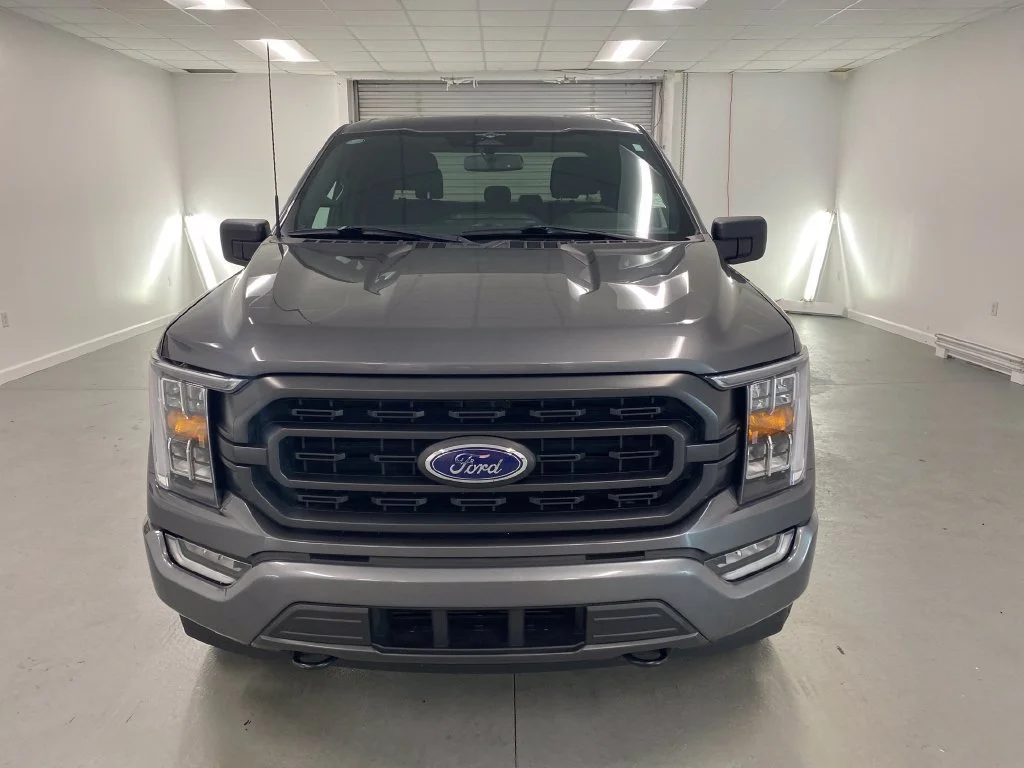 Used 2023 Carbonized Gray M Ford XL image 3
