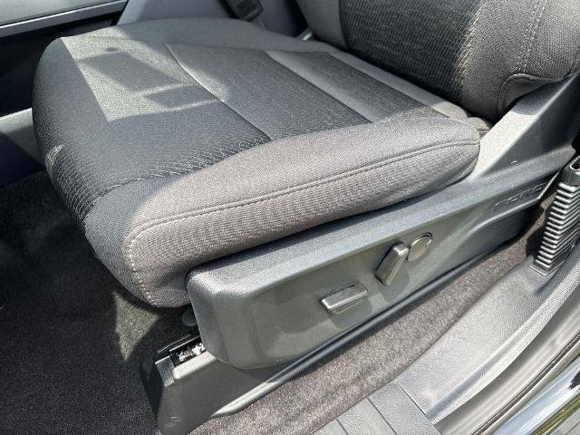 New 2026 Agate Black Metallic Ford XLT image 100