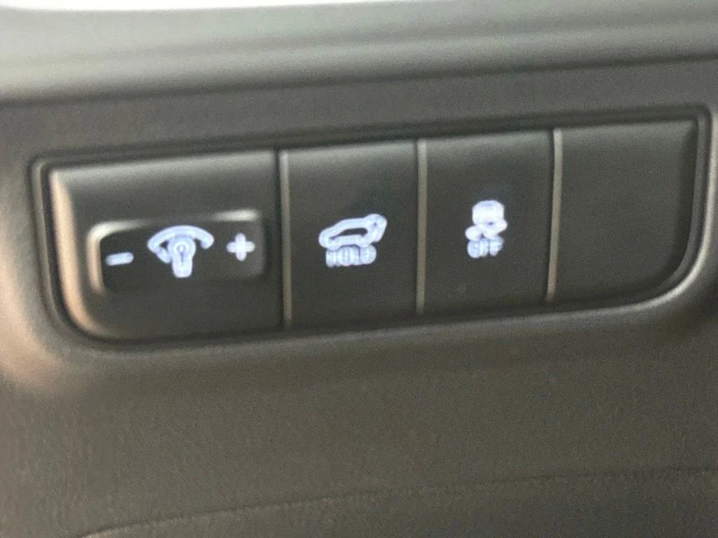New 2026 Phantom Black Hyundai SEL image 23