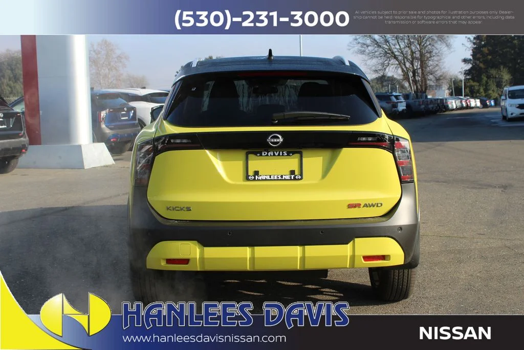 New 2026 Yuzu Yellow Metallic / Super Black Two-tone Nissan SR image 8