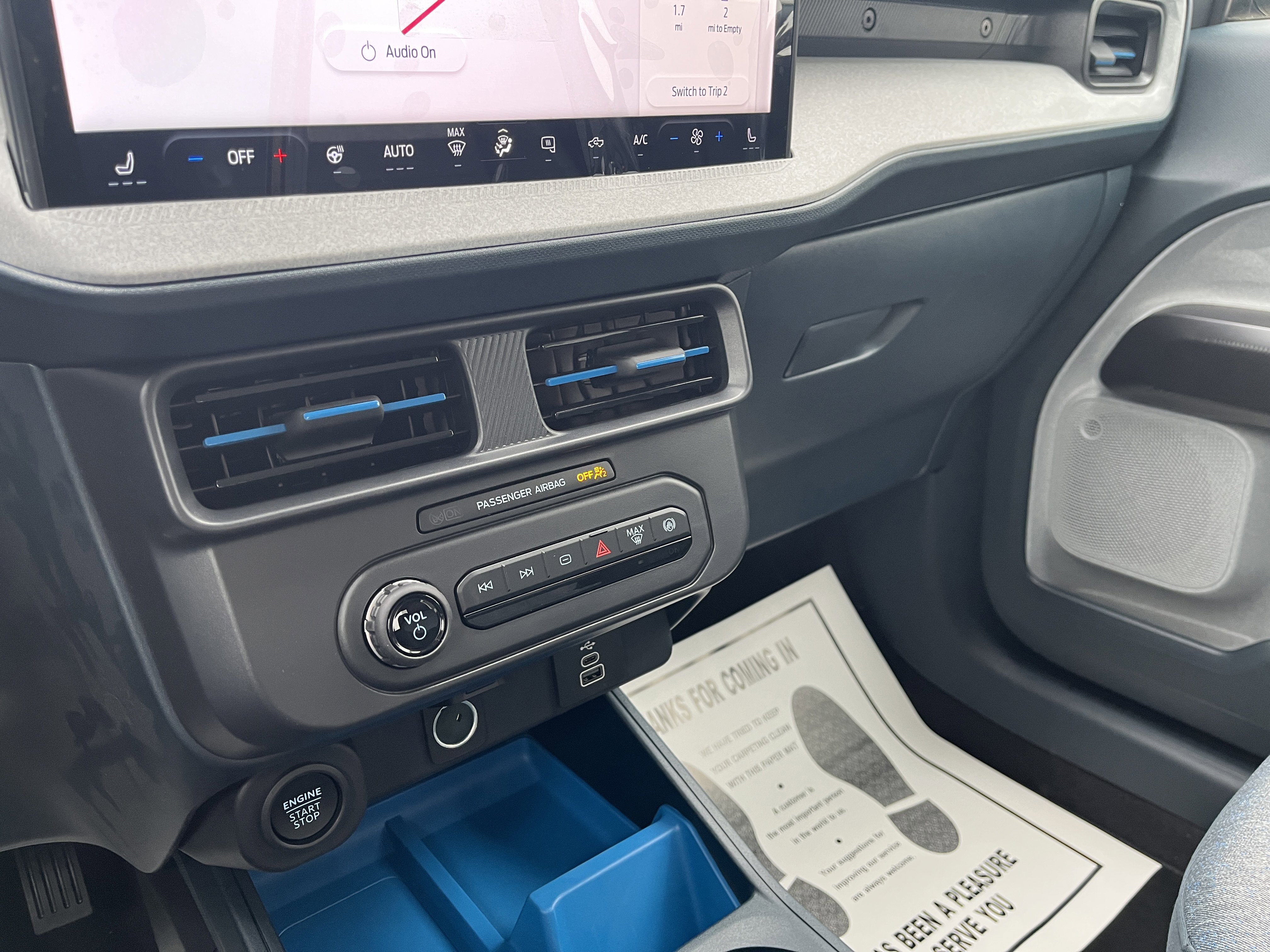 New 2026 Carbonized Gray Metallic Ford XLT image 21