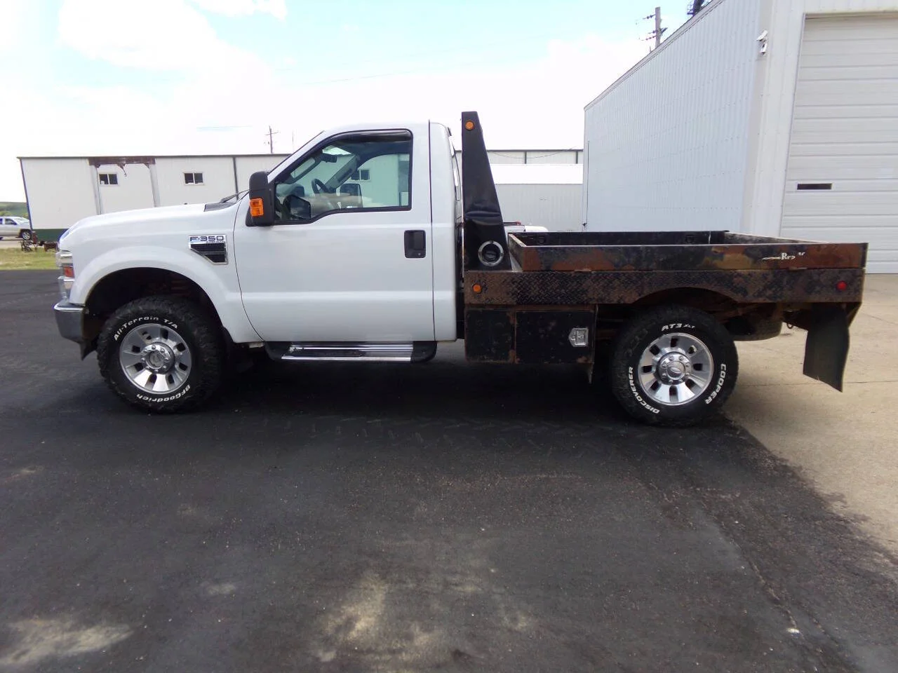 Used 2010 White Ford XL 4x4 2dr Regular Cab 8 ft. LB SRW Pickup image 14