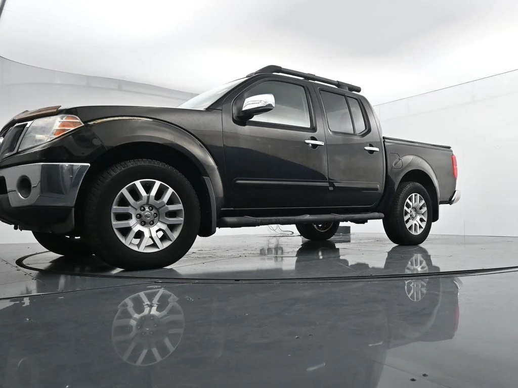 Used 2012 Black Nissan SL image 32