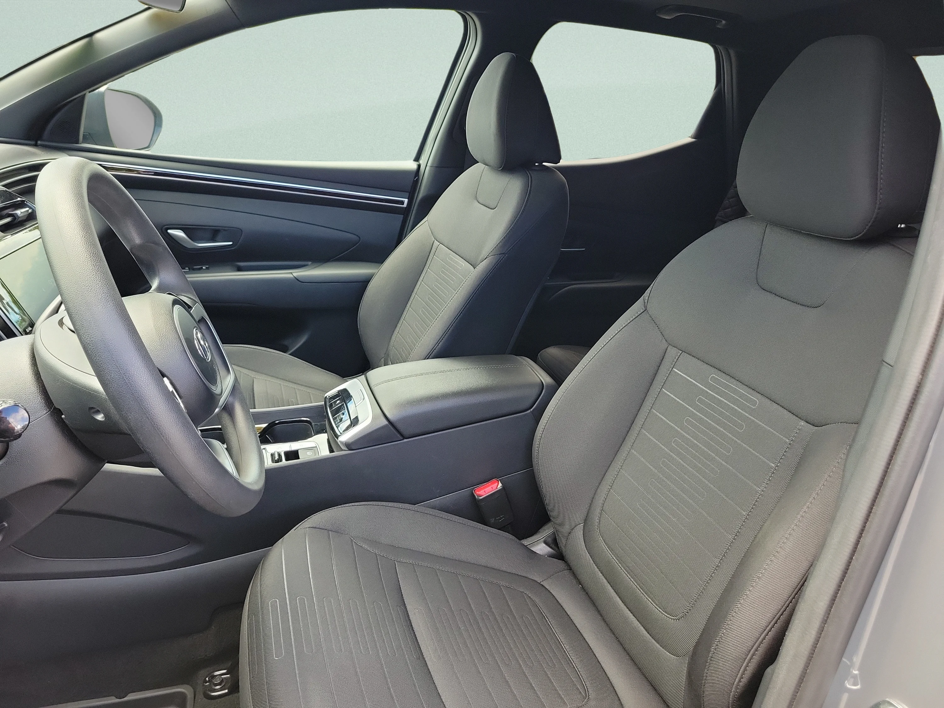 Used 2023 Hampton Gray Hyundai SEL image 16