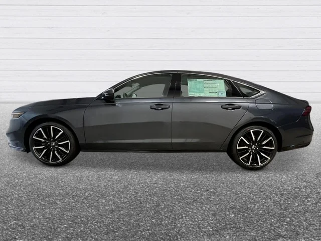 New 2026 Meteorite Gray Metallic Honda Touring image 3