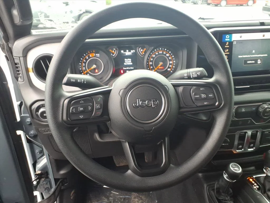 New 2026 Anvil Clear-Coat Exterior Paint Jeep Sport image 5
