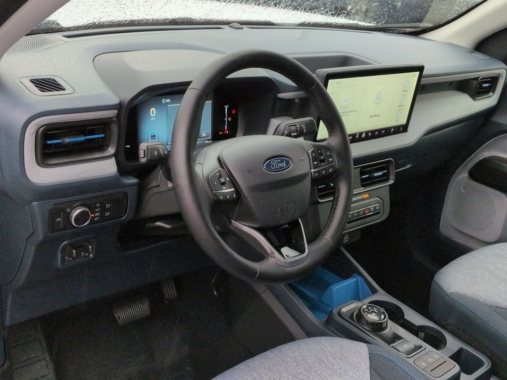 New 2026 Oxford White Ford XLT image 44