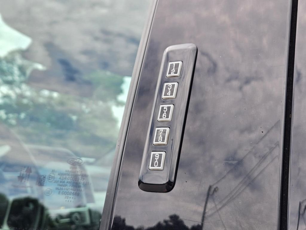 2022 Ford F-250 Super Duty Lariat - Photo 14