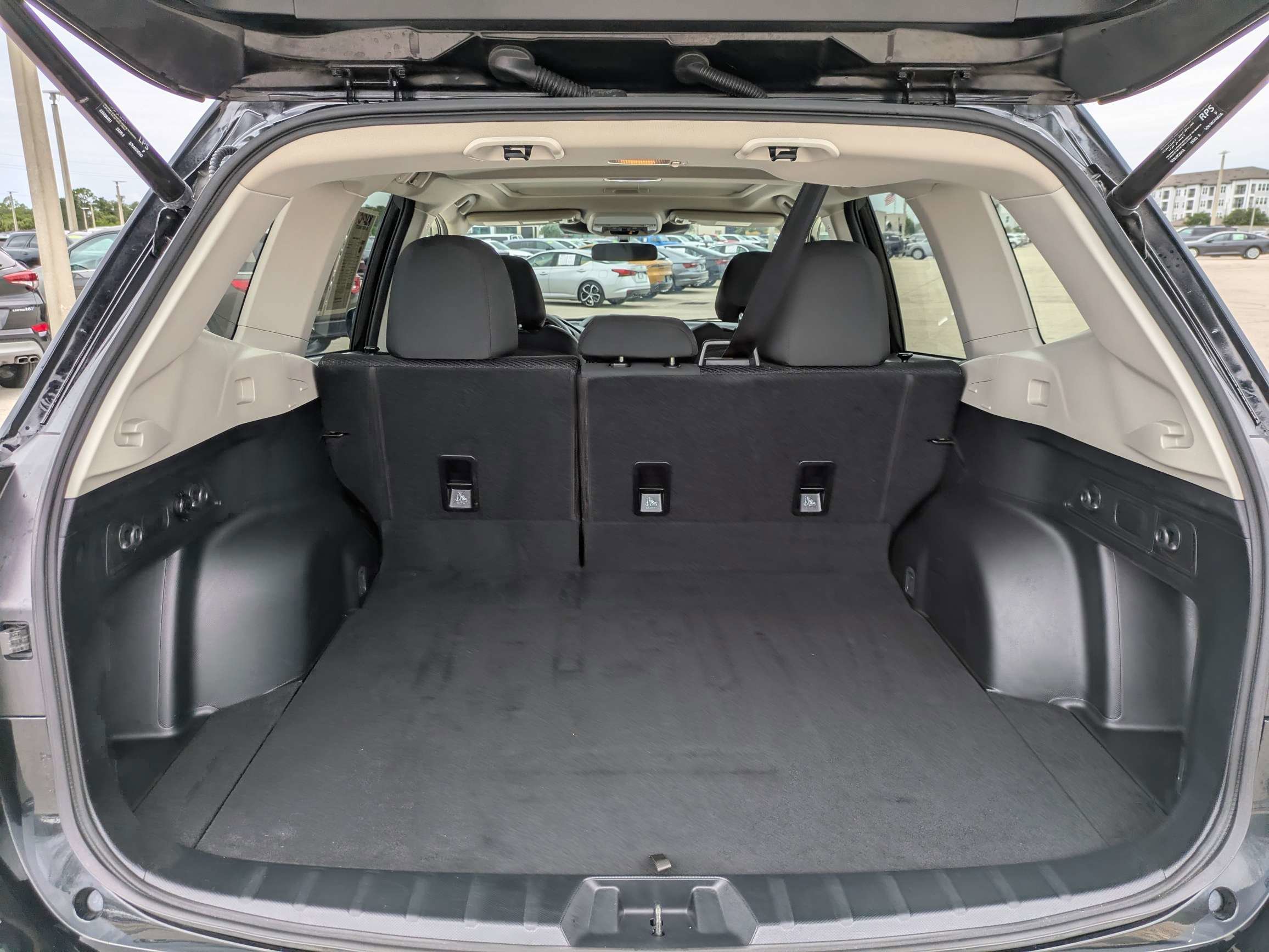 Used 2024 Crystal Black Silica Subaru Premium image 15