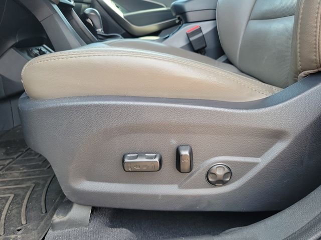 Used 2017 Silver Hyundai 2.4 Base image 9