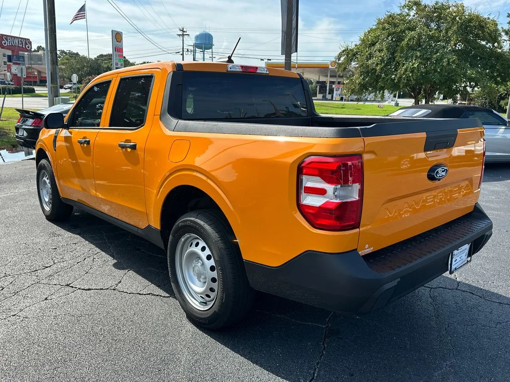 Used 2026 Orange Ford XL image 5