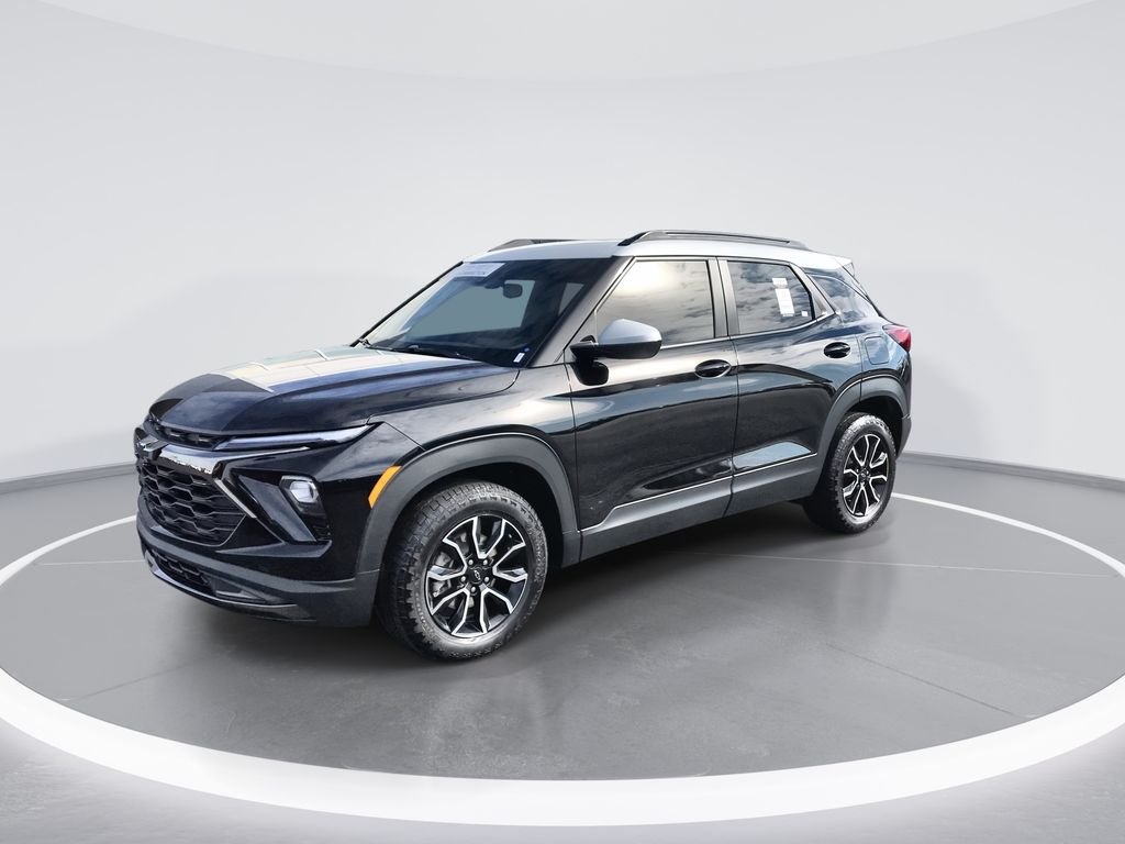 Used 2024 Black Chevrolet ACTIV image 4