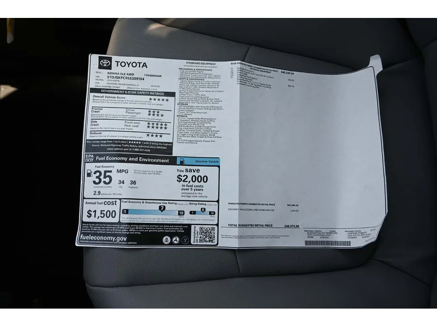 New 2025 SILVER Toyota XLE+ AWD Mobility Handicap Van image 38
