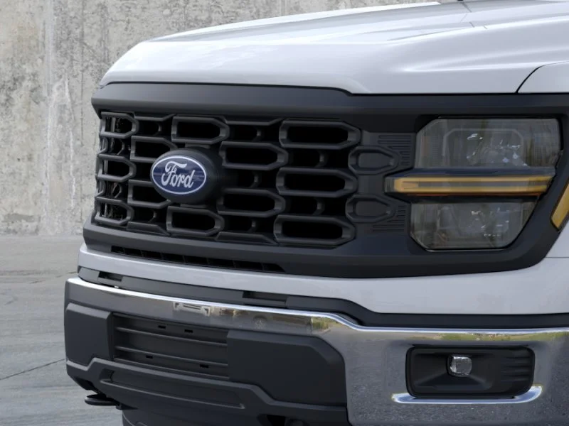 New 2026 Oxford White Ford XL image 17