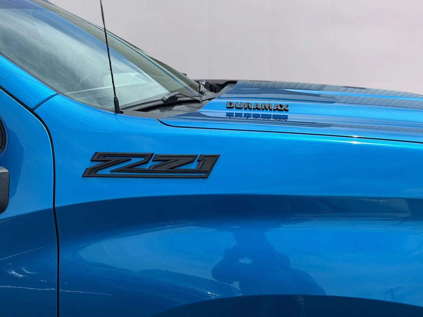 Used 2023 Glacier Blue Metallic Chevrolet RST image 23