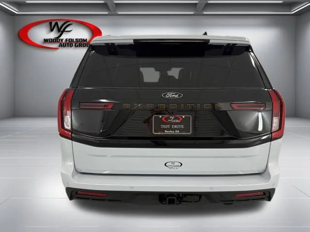 New 2026 Space Silver Metallic Ford Tremor® image 26