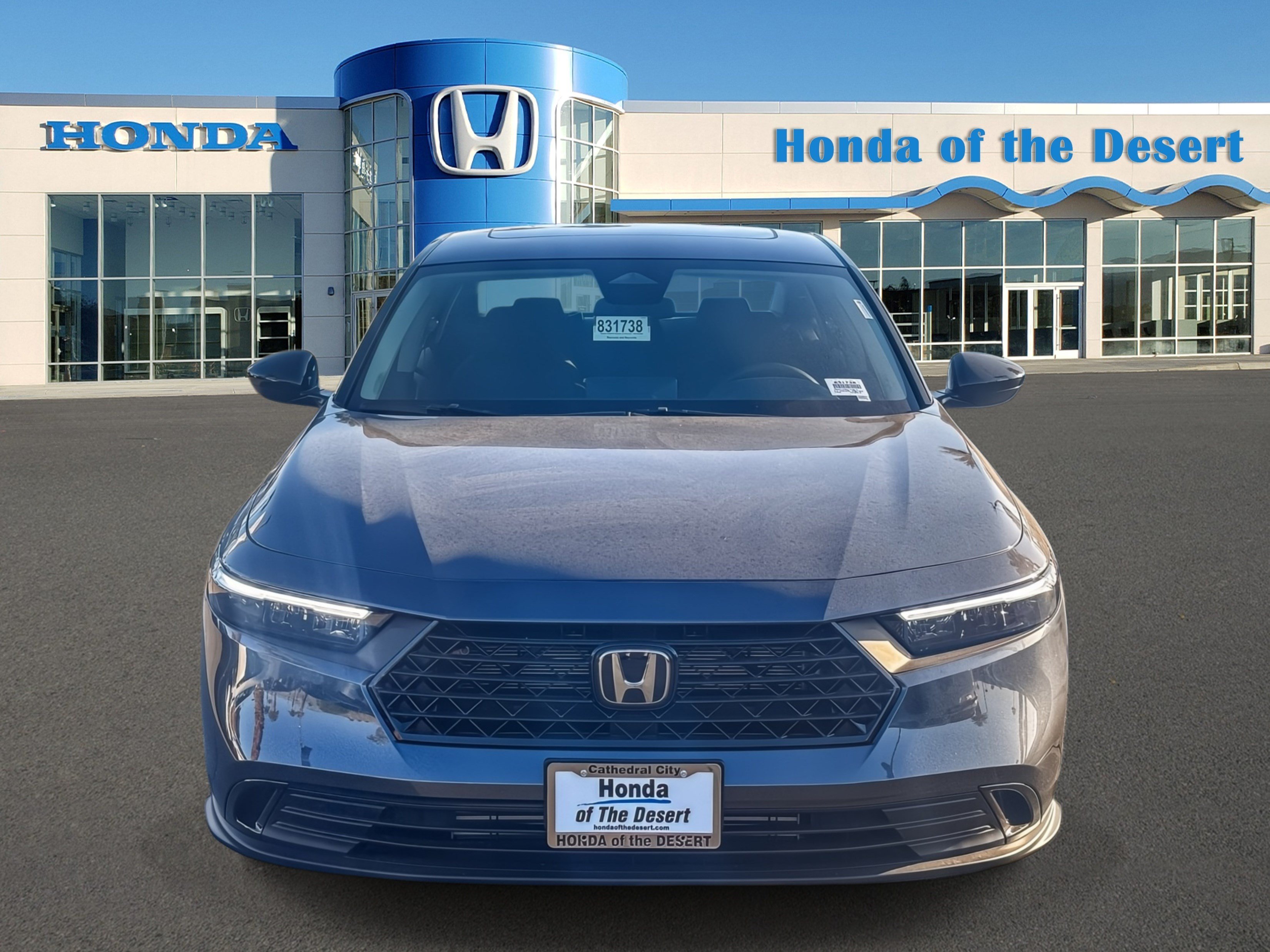 New 2026 Meteorite Gray Metallic Honda SE image 2