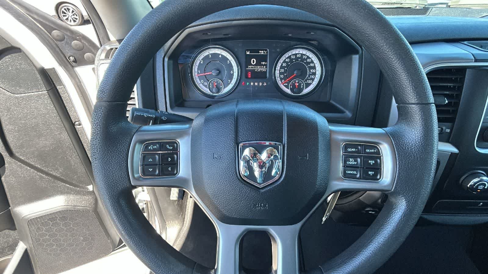 2022 RAM Ram 1500 Classic SLT - Photo 18