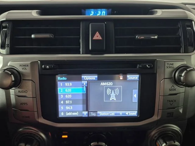 2018 Toyota 4Runner SR5 - Photo 25