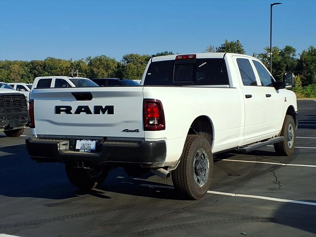 2026 RAM 3500 Tradesman - Photo 15