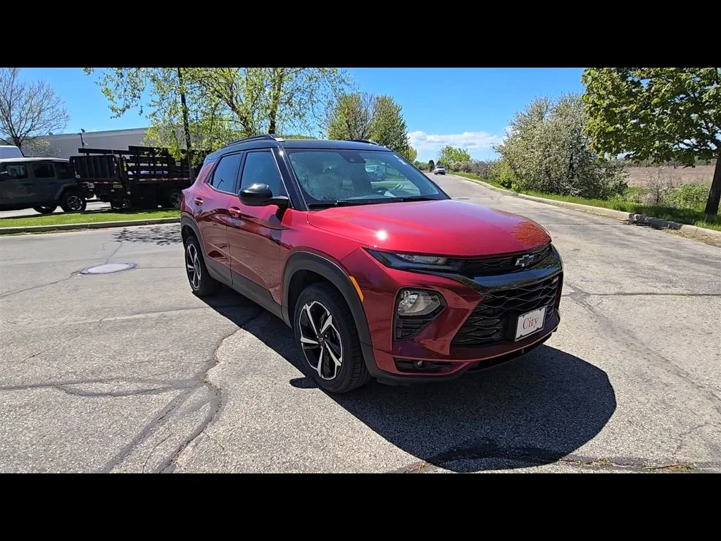 Used 2021 Chevrolet Trailblazer RS with VIN KL79MUSL5MB051317 for sale in Brookfield, WI