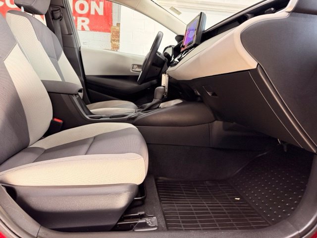 Used 2024  Toyota LE image 29