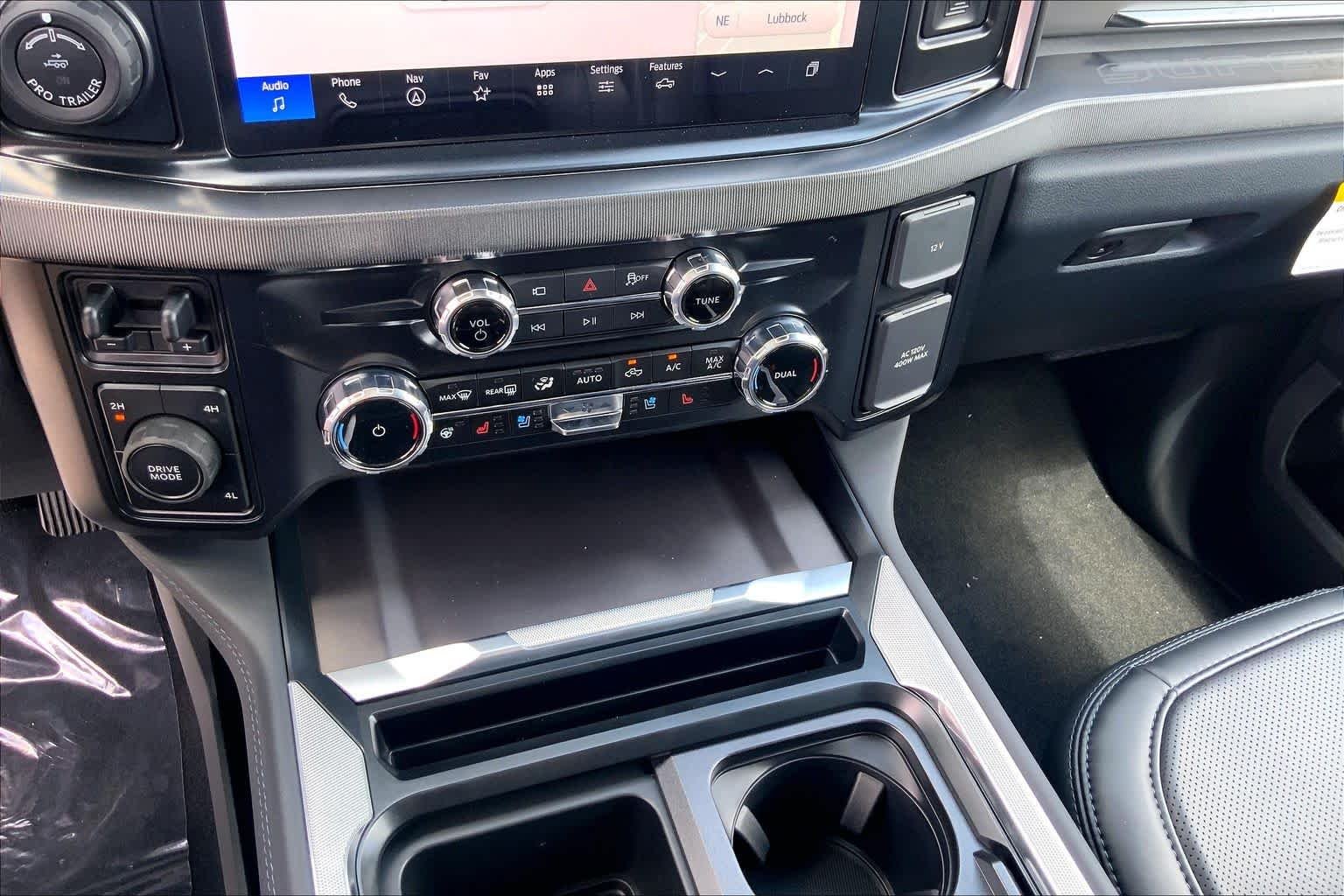 New 2026 Star White Metallic Tri-Coat Ford F-350® Platinum® image 19