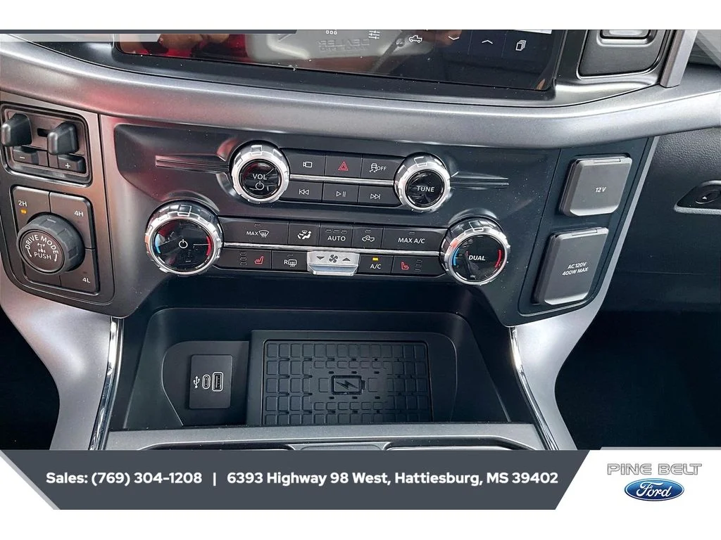 New 2026 Carbonized Gray Metallic Ford XLT image 24