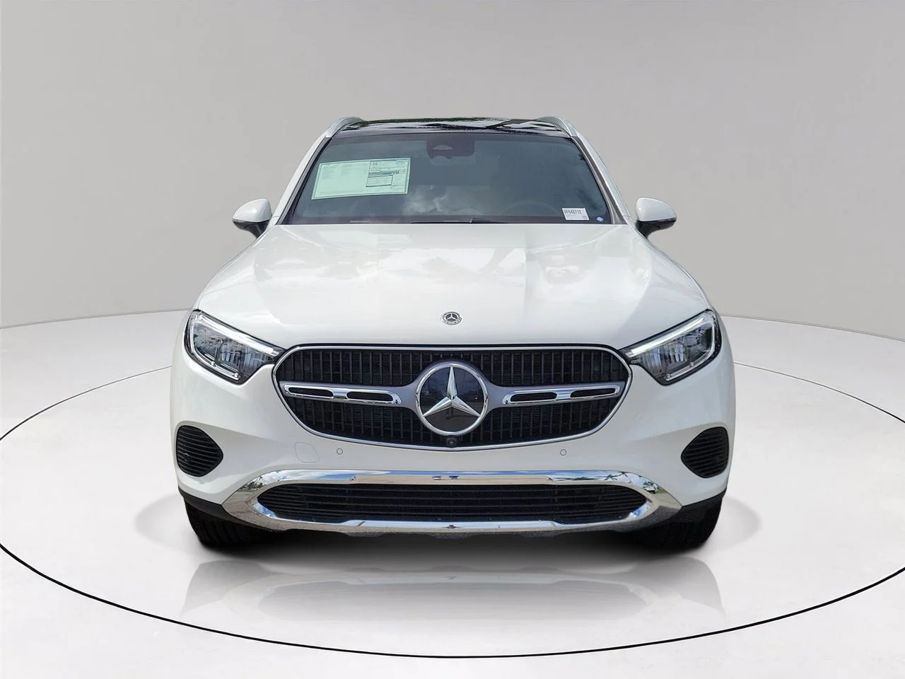 New 2027 Polar White Mercedes-Benz GLC 300 image 2