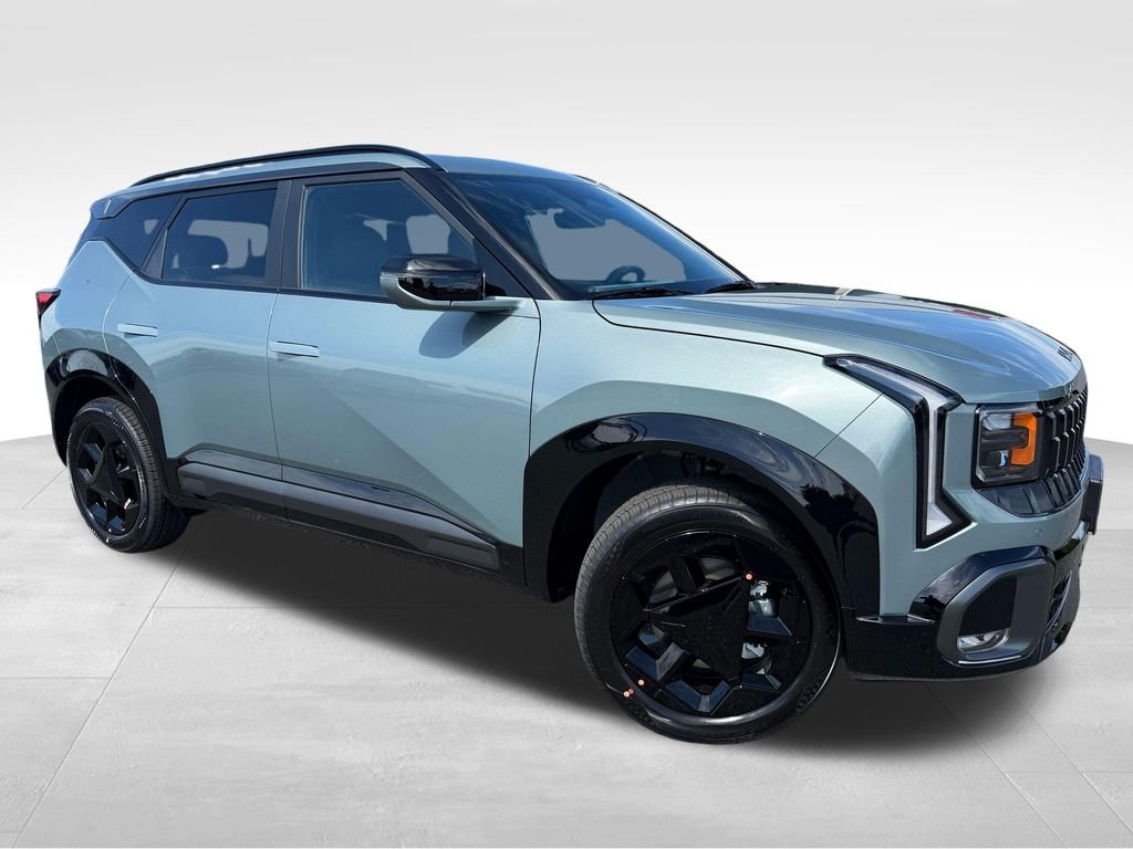 New 2027 Iceberg Green Kia X-Line S image 1