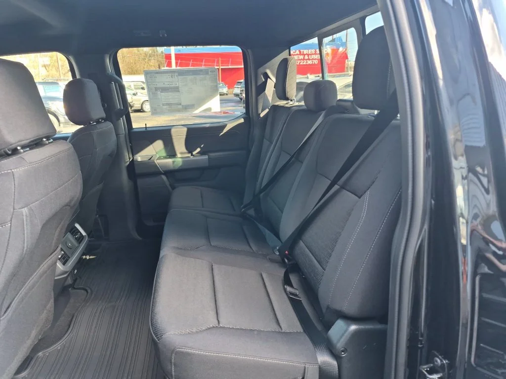 2025 Ford F-150 XLT - Photo 16