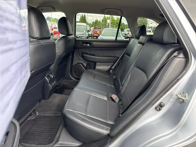 Used 2019 Ice Silver Metallic Subaru Limited image 13