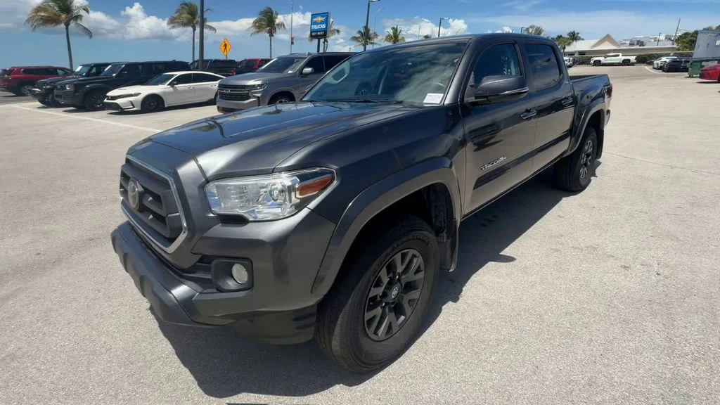 Used 2023 Gray Toyota SR5 image 4