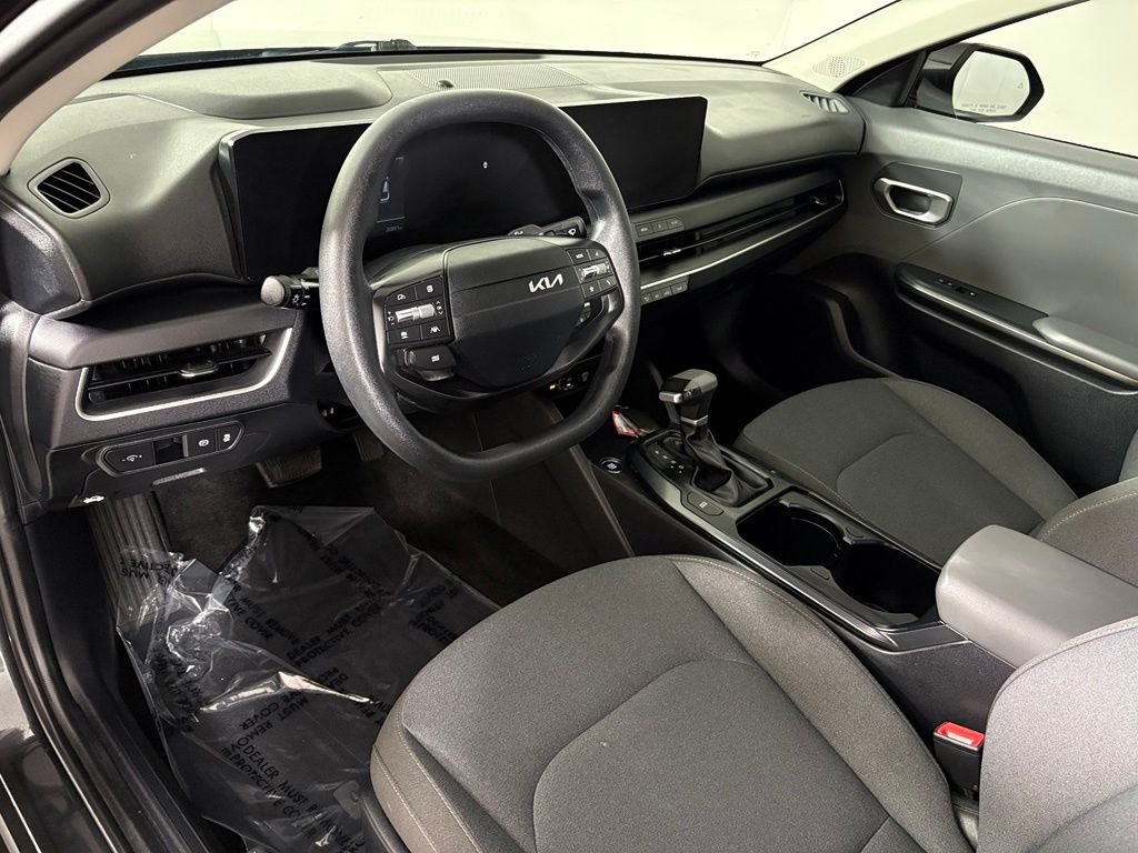 Used 2025 Gray Kia LXS image 18
