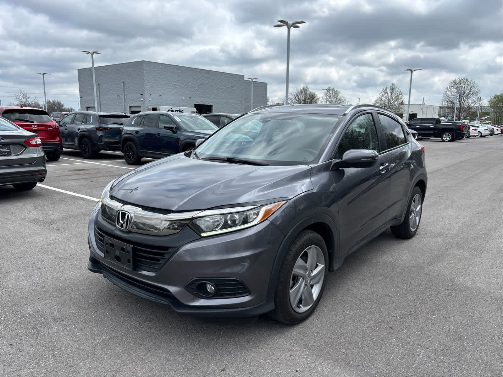 Used 2019 Honda HR-V EX-L with VIN 3CZRU6H70KM735944 for sale in Kansas City