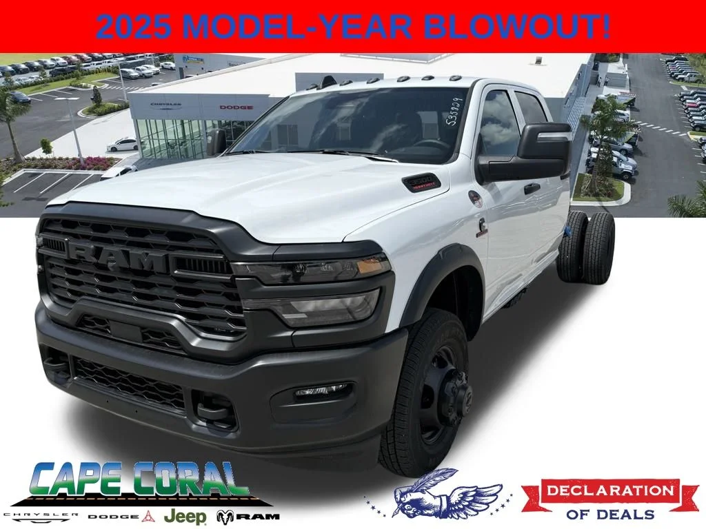 2025 RAM 3500 Tradesman 4X4 Crew Cab's photo