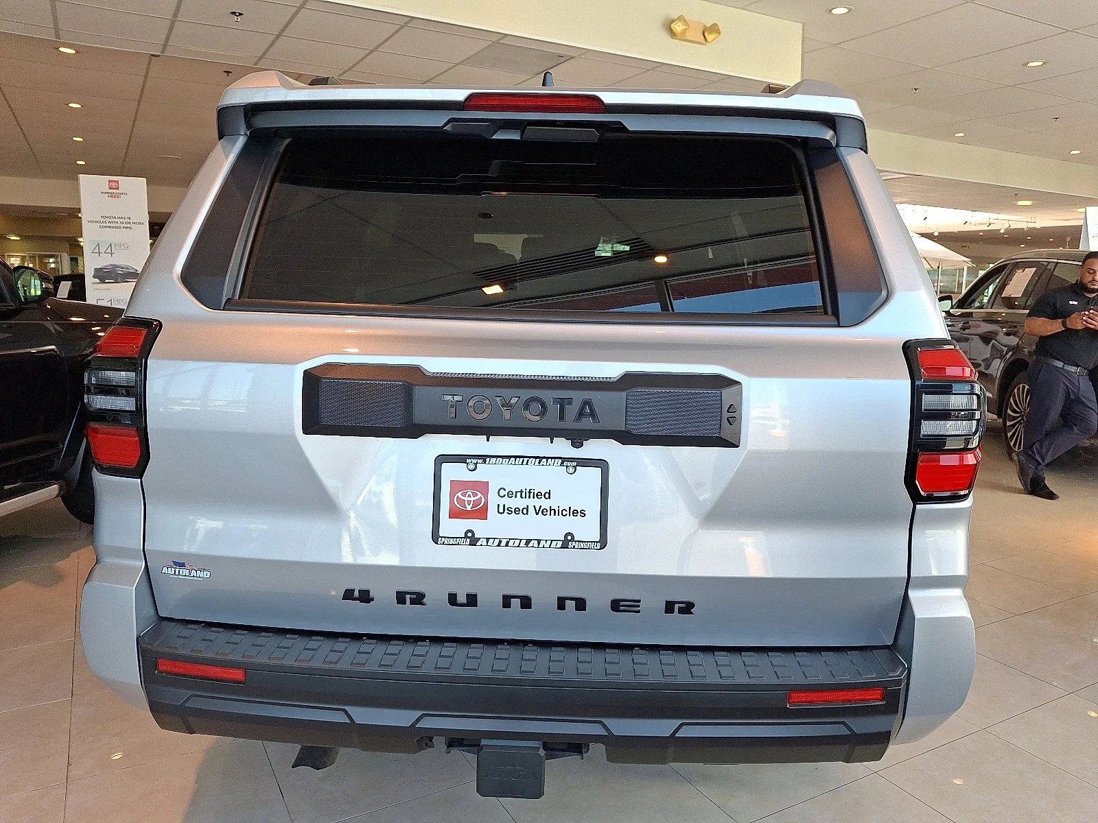 Used 2025 Cutting Edge - 1L0 Toyota SR5 image 5