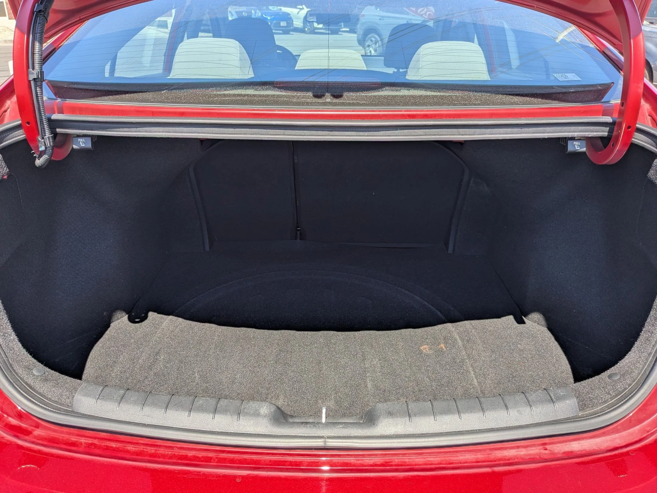 Used 2020 Scarlet Red Pearl Hyundai Value Edition image 29