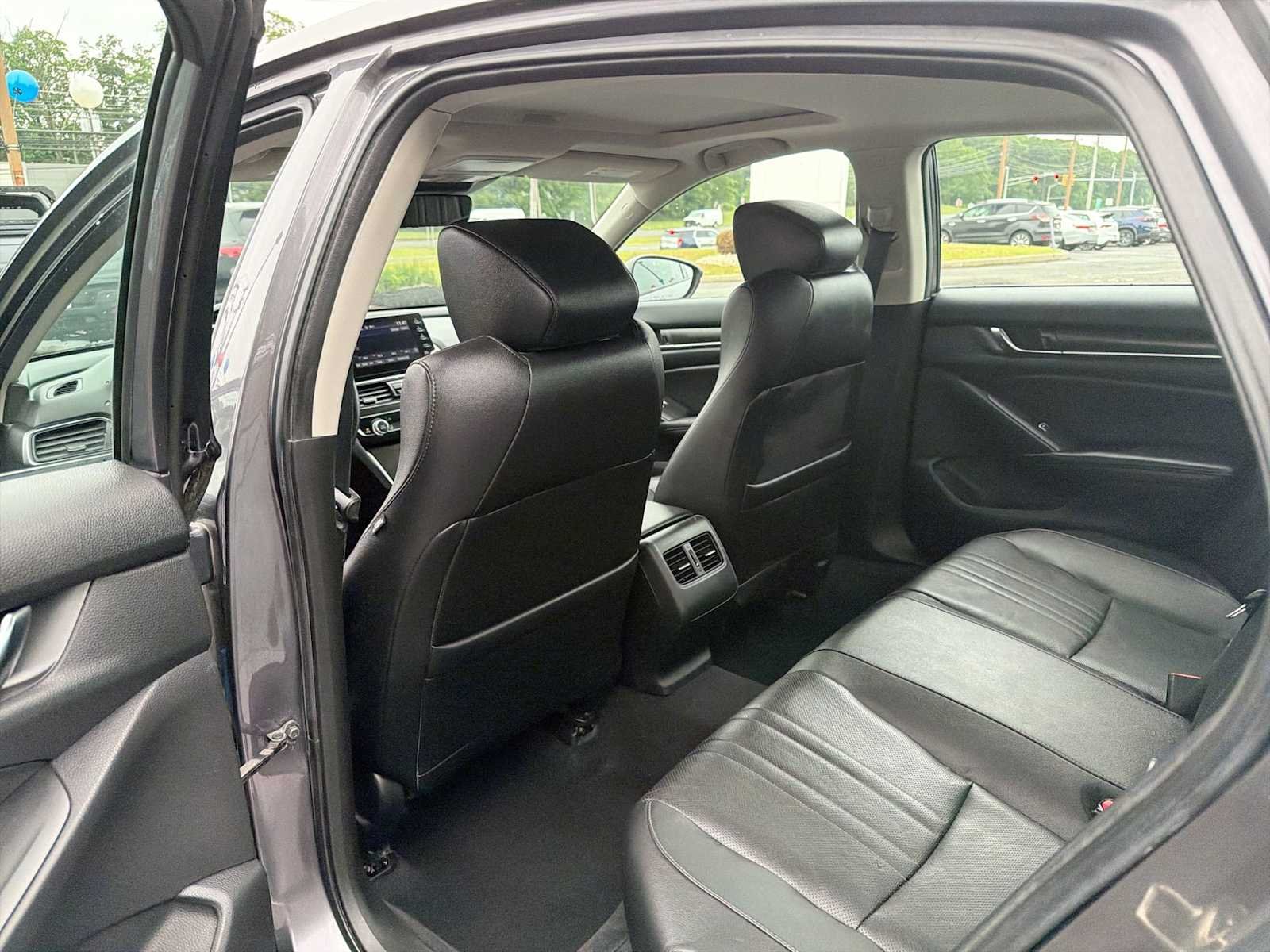 2019 Honda Accord EX-L - Photo 13