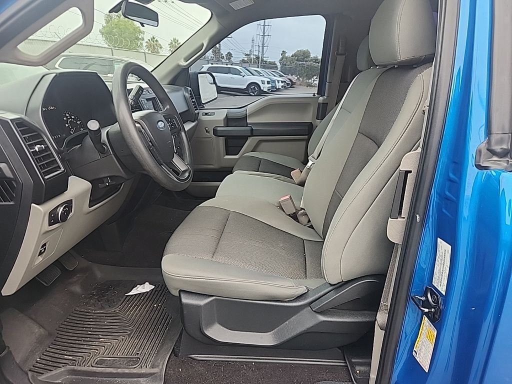 Used 2020 Blue Ford XL image 19